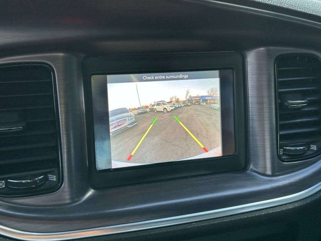 2018 Dodge Charger Image 37