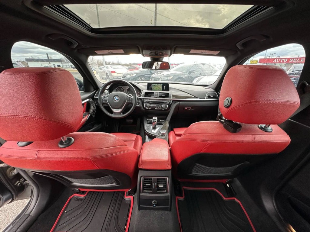 2016 BMW 3 Series Image 15