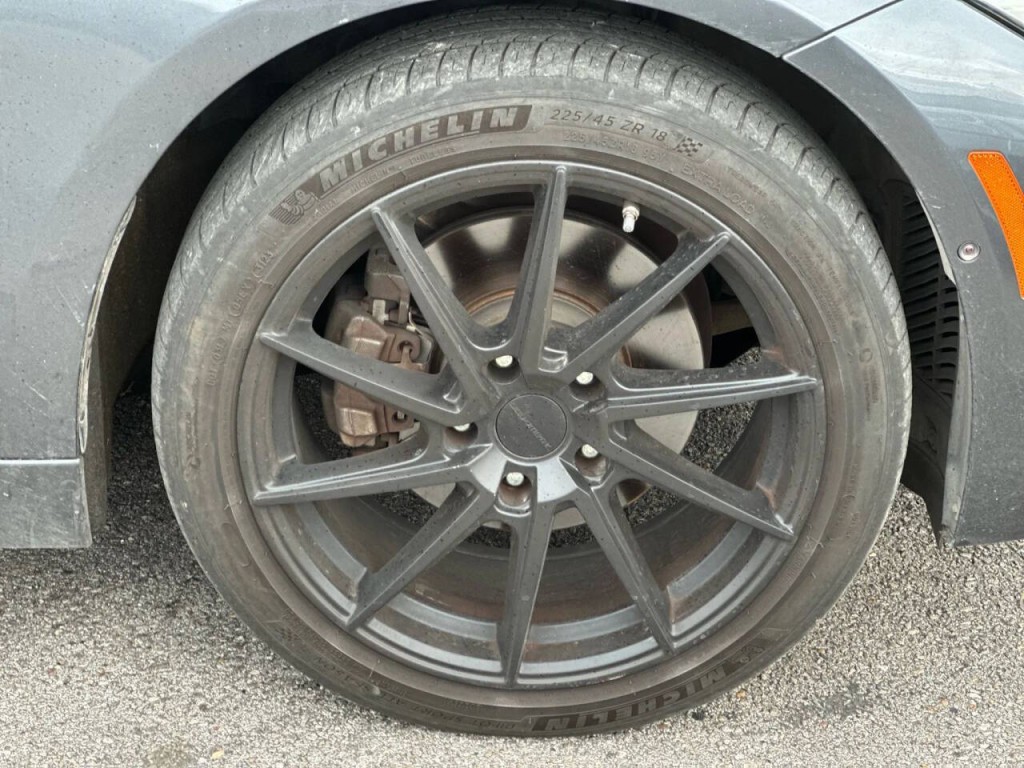 2016 BMW 3 Series Image 23