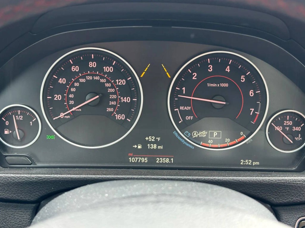 2016 BMW 3 Series Image 35