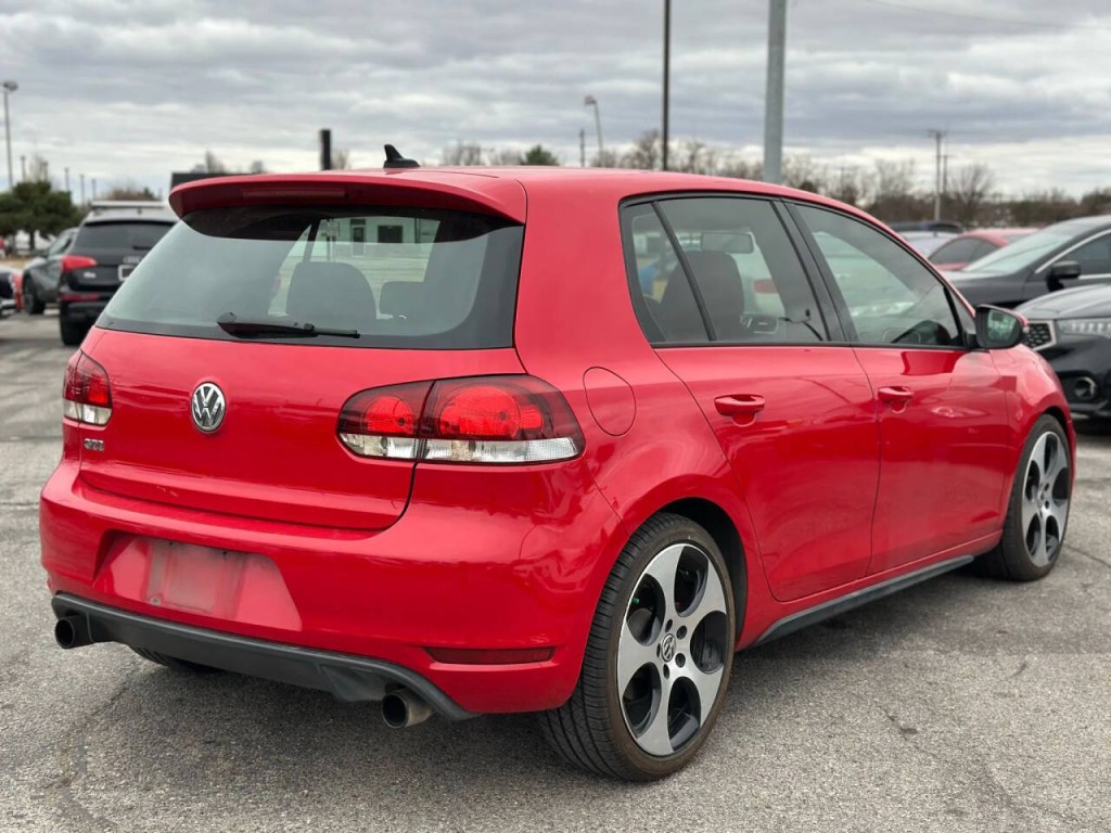 2013 Volkswagen GTI Image 6