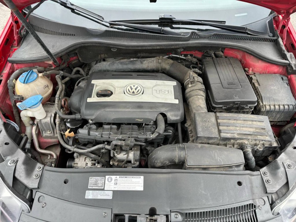 2013 Volkswagen GTI Image 19