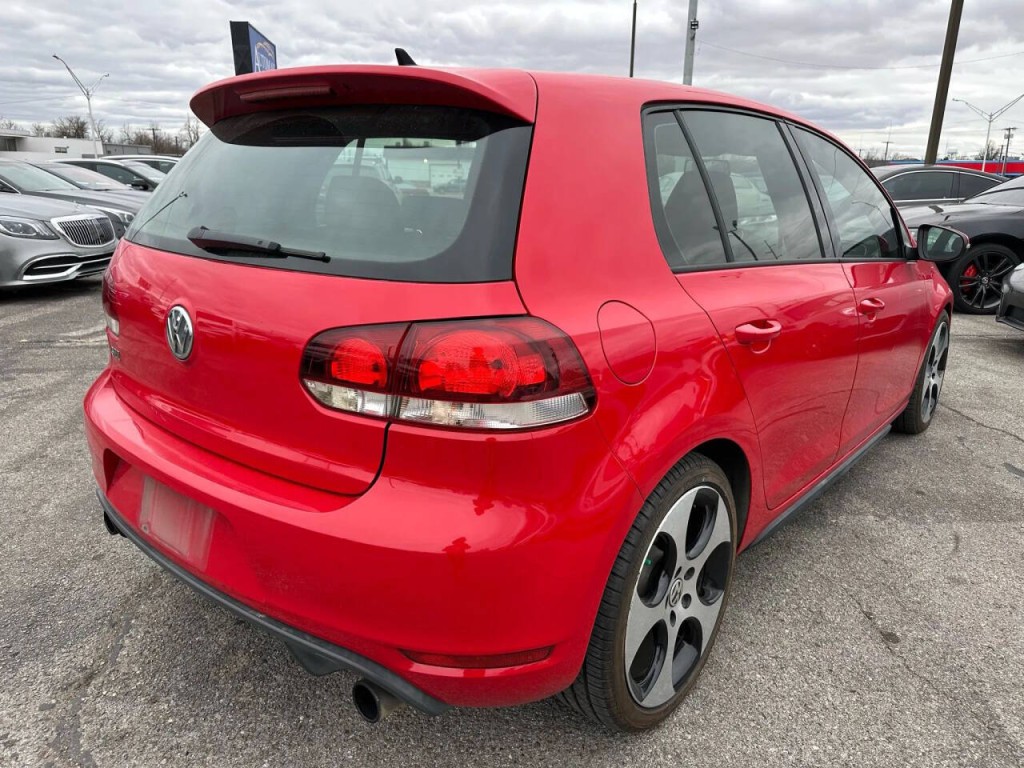 2013 Volkswagen GTI Image 32