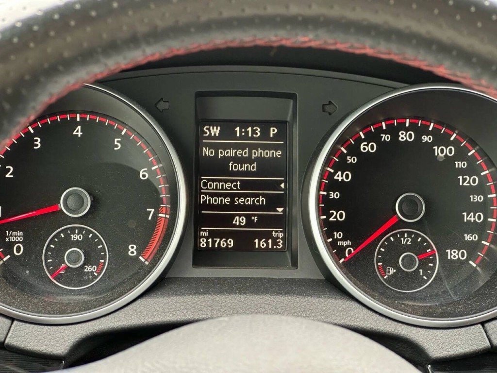 2013 Volkswagen GTI Image 38