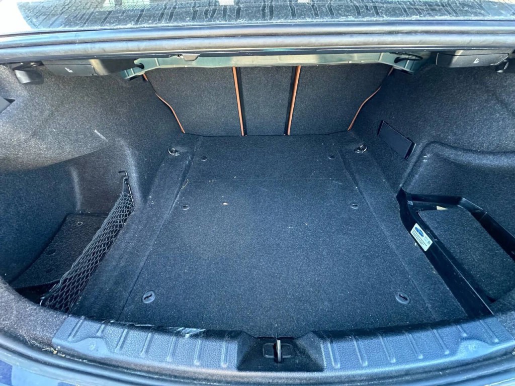 2014 BMW 3 Series Image 17