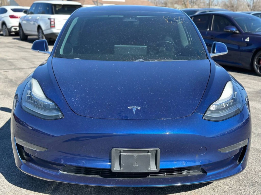 2018 Tesla Model 3 Image 3