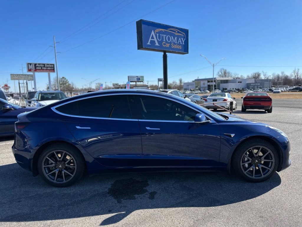 2018 Tesla Model 3 Image 5