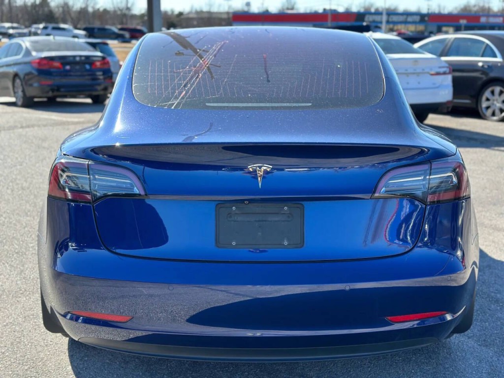 2018 Tesla Model 3 Image 7
