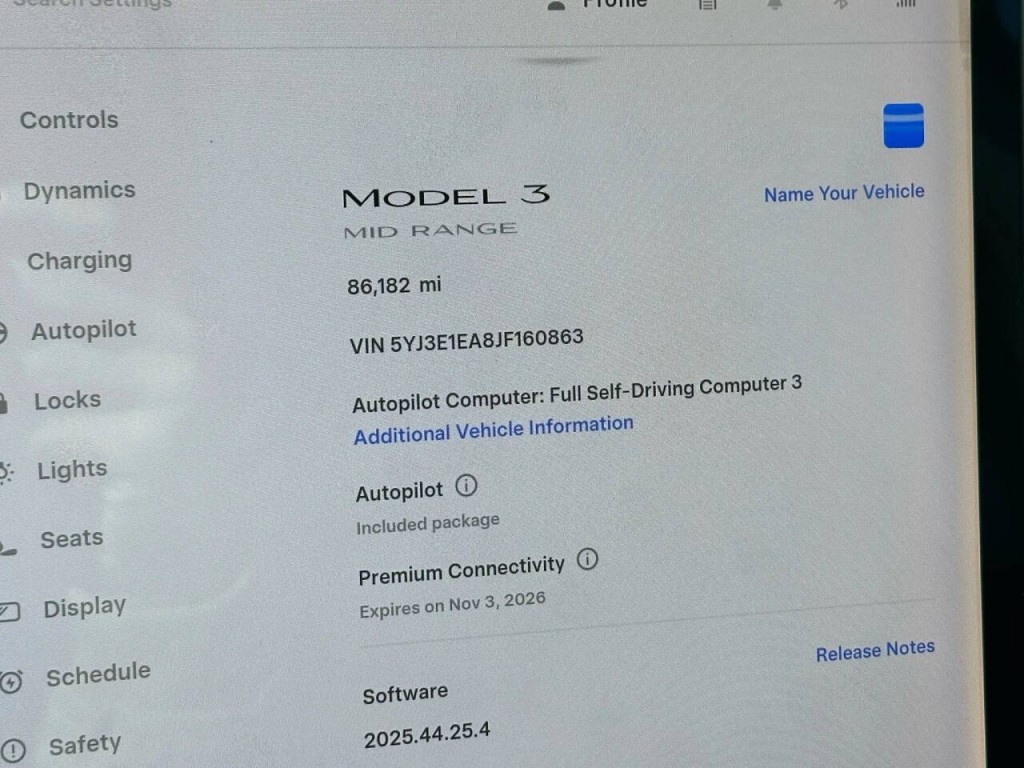 2018 Tesla Model 3 Image 37