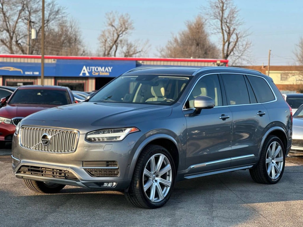 2016 Volvo XC90 Image 1