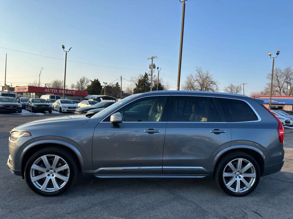 2016 Volvo XC90 Image 35