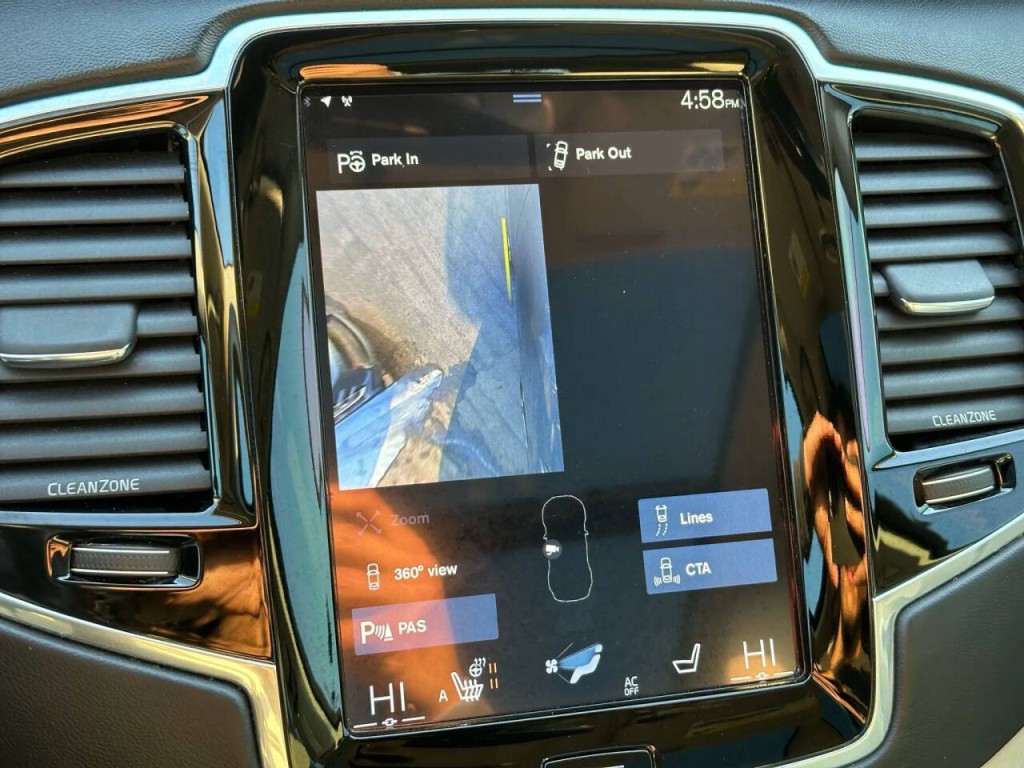 2016 Volvo XC90 Image 45