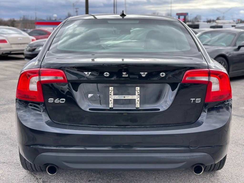 2013 Volvo S60 Image 7