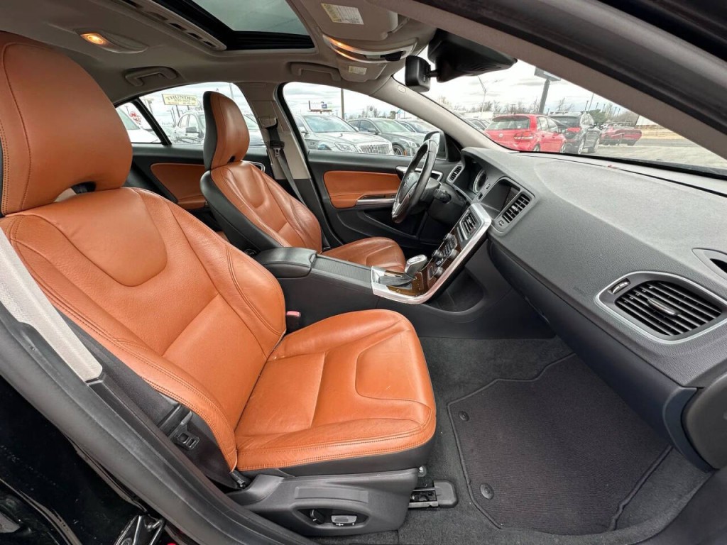 2013 Volvo S60 Image 13