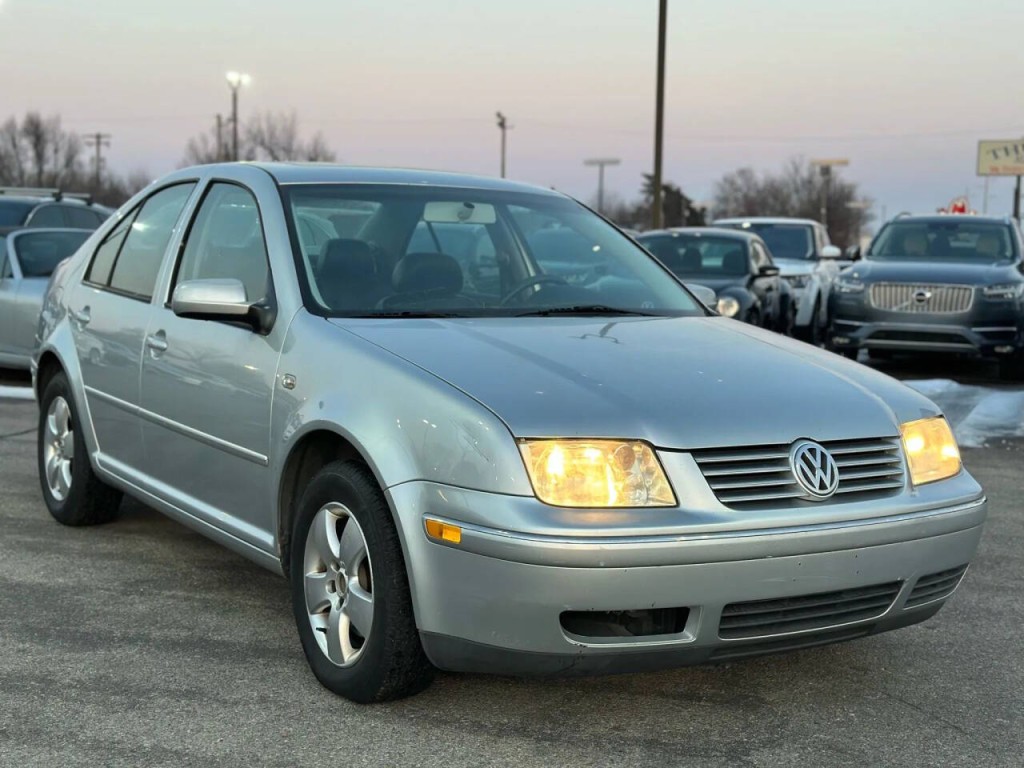 2004 Volkswagen Jetta Image 4
