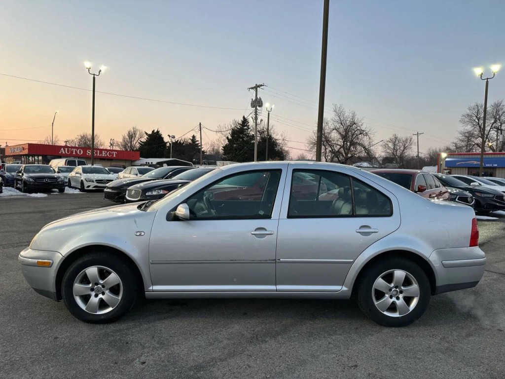 2004 Volkswagen Jetta Image 9