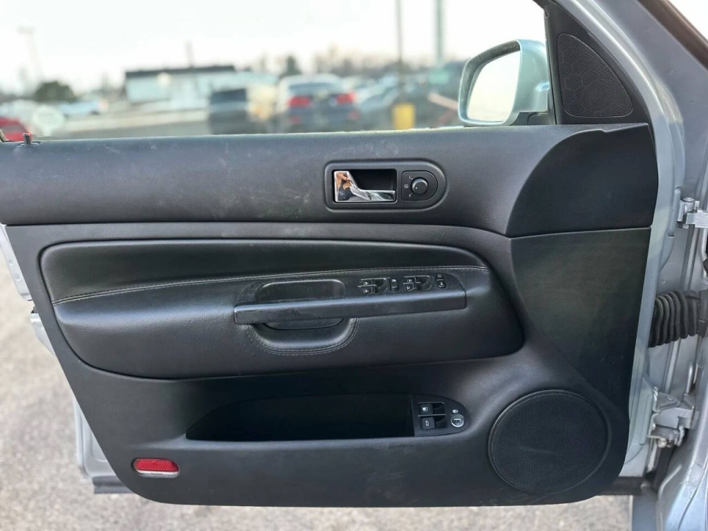 2004 Volkswagen Jetta Image 19