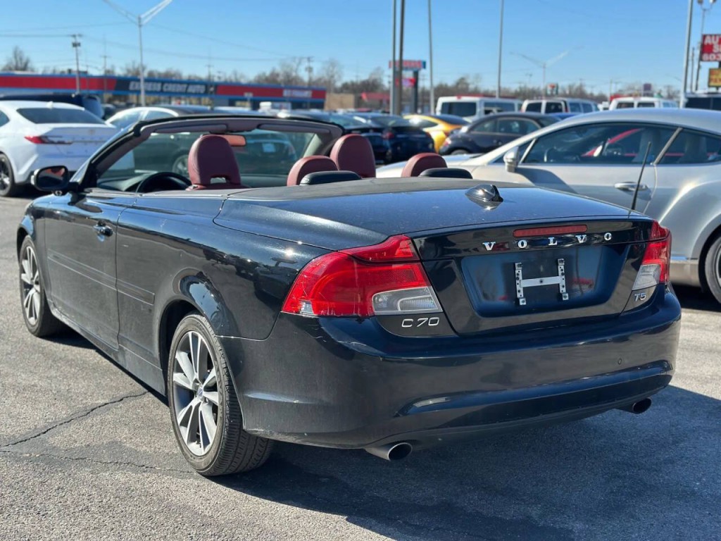 2013 Volvo C70 Image 13