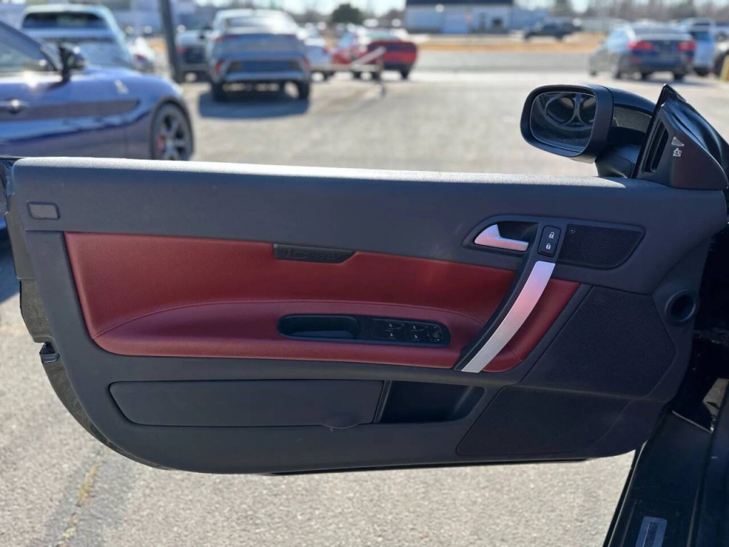 2013 Volvo C70 Image 24