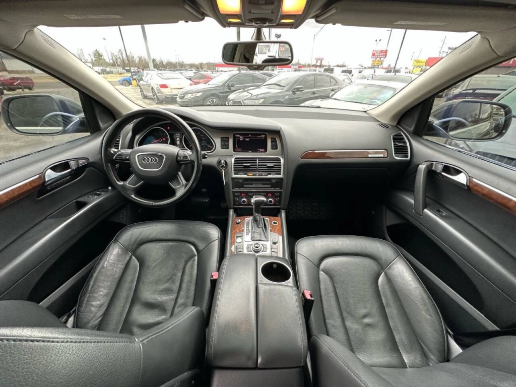 2012 Audi Q7 Image 2