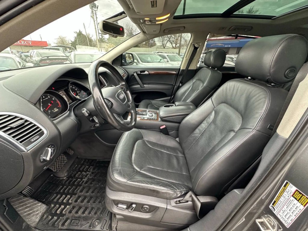2012 Audi Q7 Image 10