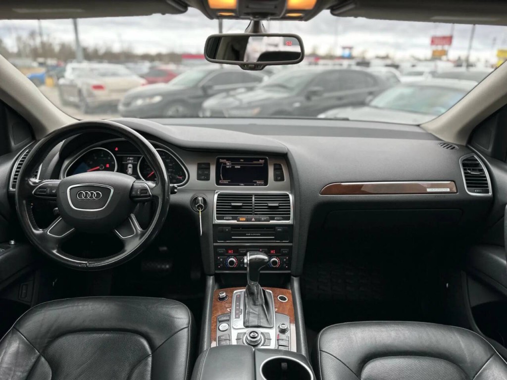 2012 Audi Q7 Image 12