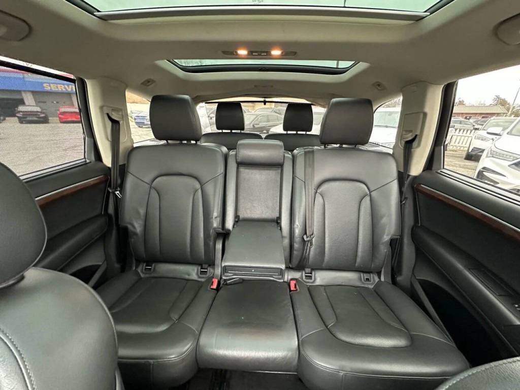 2012 Audi Q7 Image 16