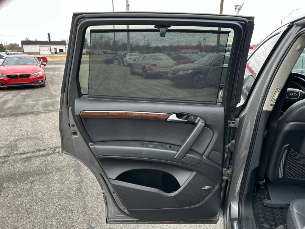 2012 Audi Q7 Image 23