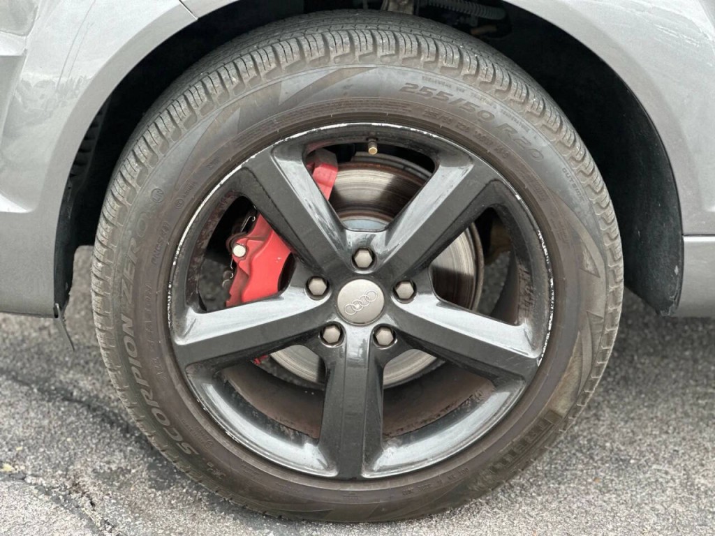 2012 Audi Q7 Image 26