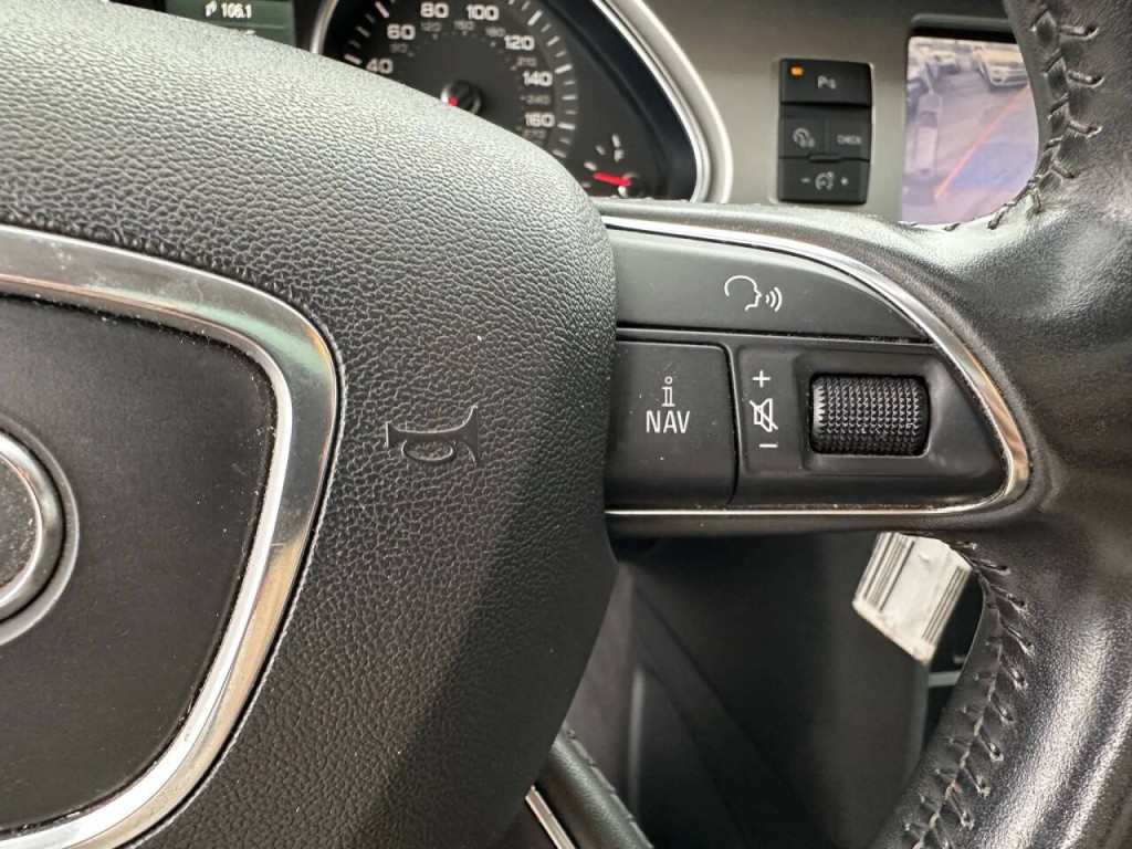 2012 Audi Q7 Image 43