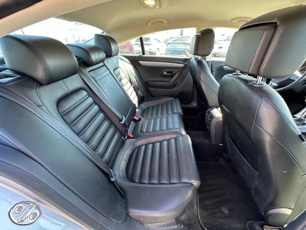 2013 Volkswagen CC Image 14