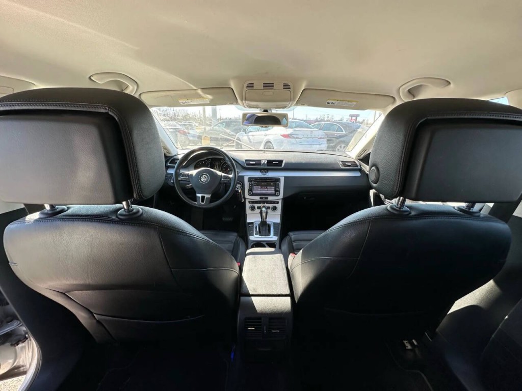 2013 Volkswagen CC Image 15