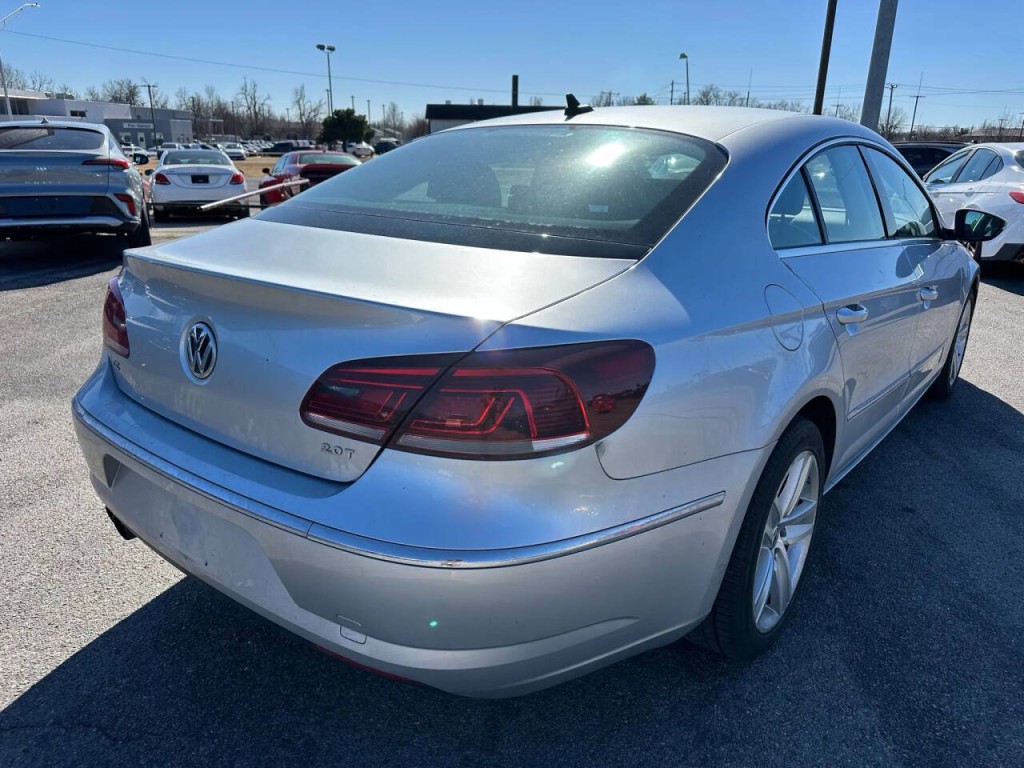 2013 Volkswagen CC Image 32