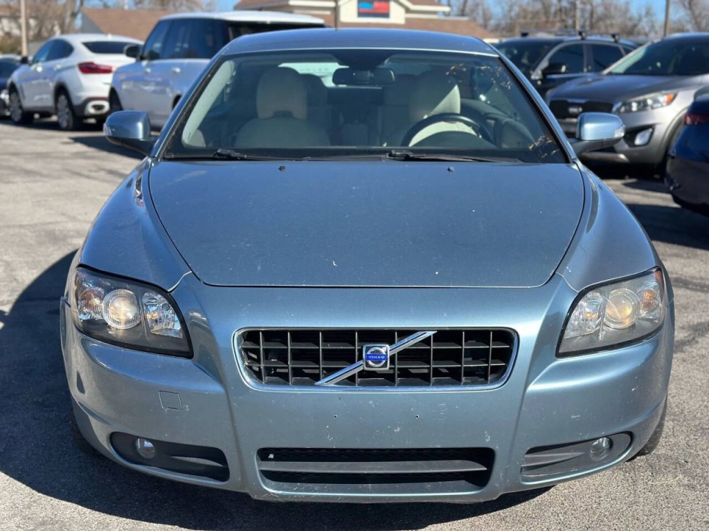 2010 Volvo C70 Image 5
