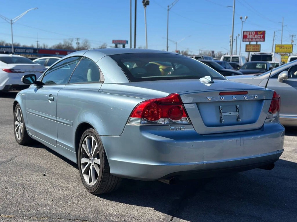 2010 Volvo C70 Image 15