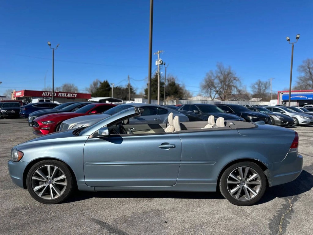 2010 Volvo C70 Image 16