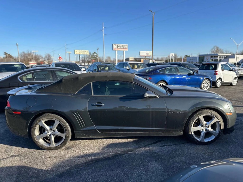 2015 Chevrolet Camaro Image 8