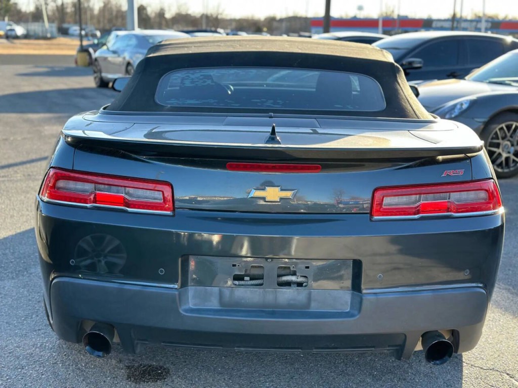 2015 Chevrolet Camaro Image 12