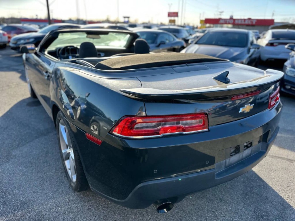 2015 Chevrolet Camaro Image 13