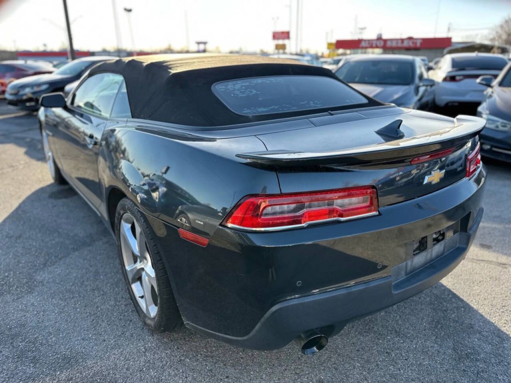 2015 Chevrolet Camaro Image 14