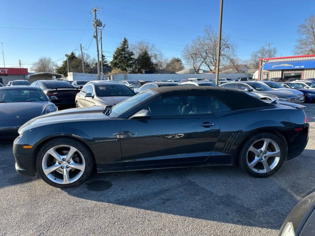 2015 Chevrolet Camaro Image 16