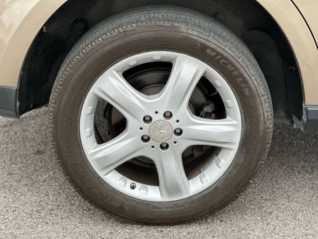 2008 Mercedes-Benz M-Class Image 24