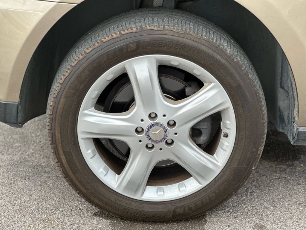 2008 Mercedes-Benz M-Class Image 26