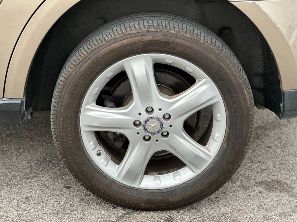 2008 Mercedes-Benz M-Class Image 27