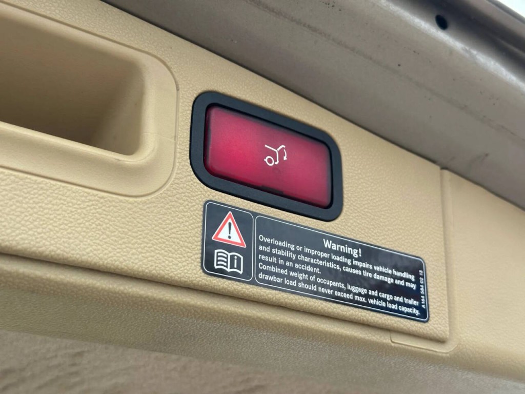 2008 Mercedes-Benz M-Class Image 36