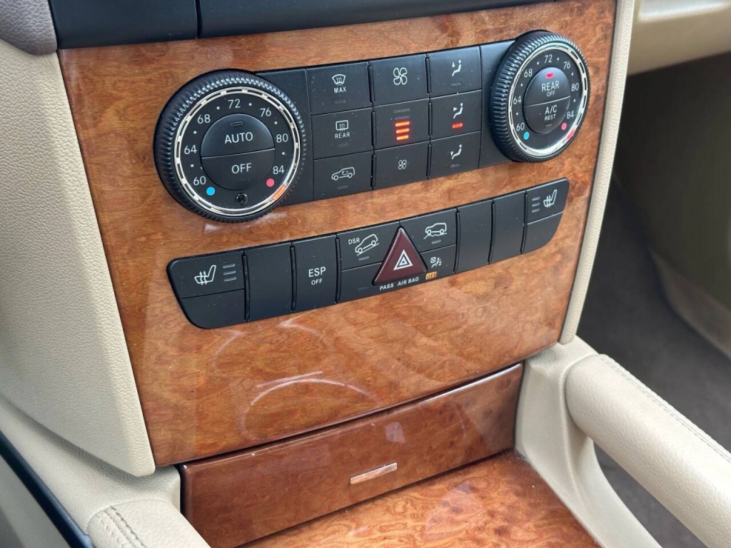 2008 Mercedes-Benz M-Class Image 42