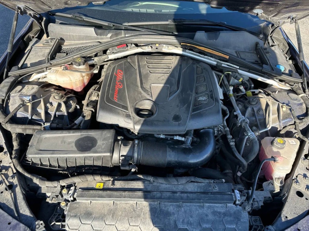 2017 Alfa Romeo Giulia Image 22