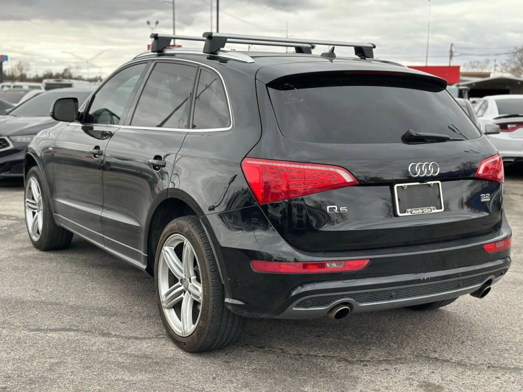 2010 Audi Q5 Image 8