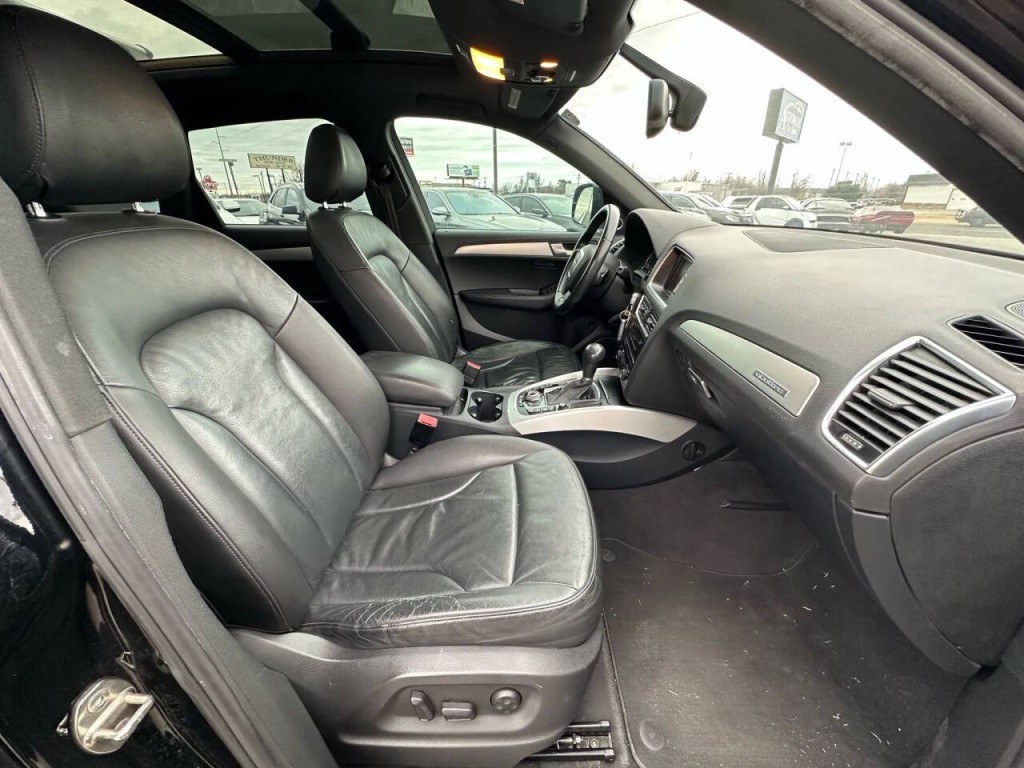 2010 Audi Q5 Image 13