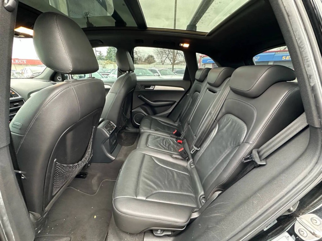 2010 Audi Q5 Image 17